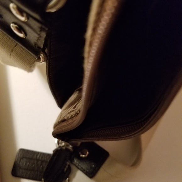 Coach Legacy Signature Swingpack Crossbody Bag - Picture 6 of 8